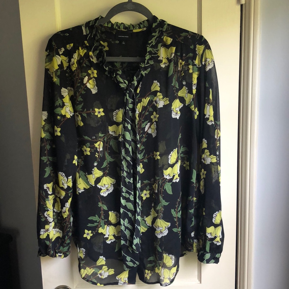 Like New! Who What Wear Floral Blouse